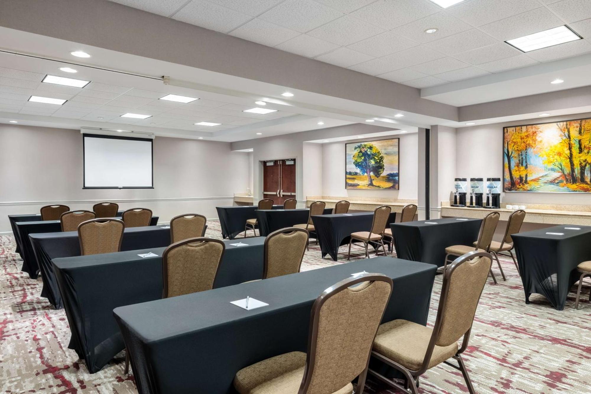 Hilton Garden East