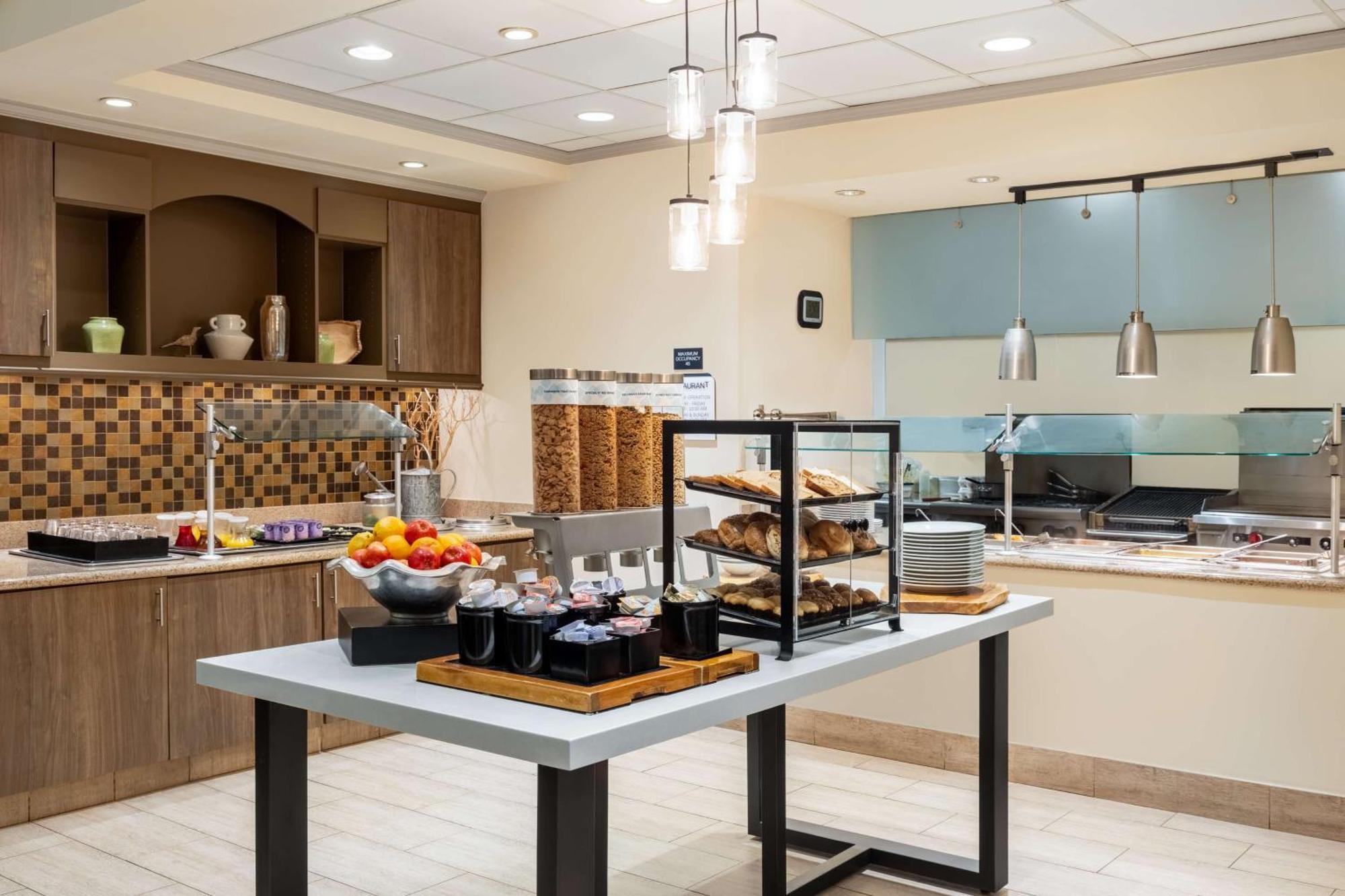 Hotel Hilton Garden East