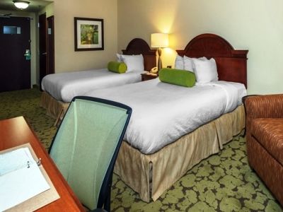 Hilton Garden East 3*